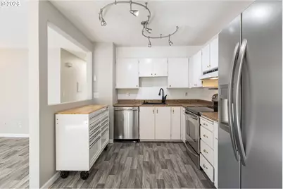 16718 SW Gleneagle Dr #H57, Sherwood, OR 97140 - Photo 11