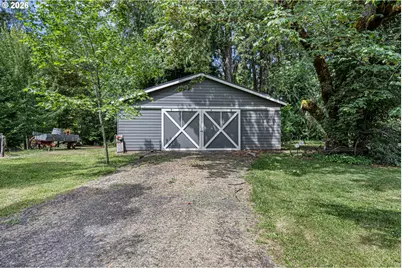 42092 Holden Creek Ln, Springfield, OR 97478 - Photo 41