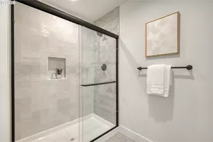 12125 SW Turnagain Dr, Tigard, OR 97224 - Photo 23