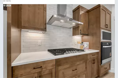 12125 SW Turnagain Dr, Tigard, OR 97224 - Photo 13