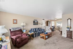 1089 Randolph Rd, Woodburn, OR 97071 - Photo 5