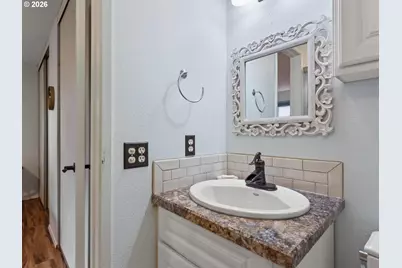 9160 SW Wilshire St, Portland, OR 97225 - Photo 25