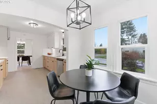 10405 Northeast Pacific Street, Portland, OR 97220 - Photo 17