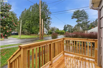 10405 NE Pacific St, Portland, OR 97220 - Photo 5