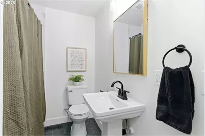 10405 NE Pacific St, Portland, OR 97220 - Photo 21