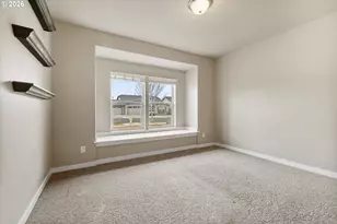 2433 NW Hazelwood Ave, Redmond, OR 97756 - Photo 25