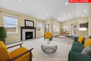 2433 NW Hazelwood Ave, Redmond, OR 97756 - Photo 5