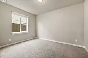 2433 NW Hazelwood Ave, Redmond, OR 97756 - Photo 27