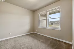 2433 NW Hazelwood Ave, Redmond, OR 97756 - Photo 23