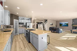 2007 SW 194th Pl, Beaverton, OR 97003 - Photo 15