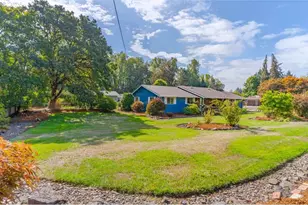 1395 NW Twins Ln, Albany, OR 97321 - Photo 9