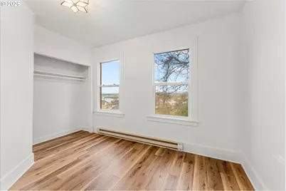 1016 Center St, Oregon City, OR 97045 - Photo 9