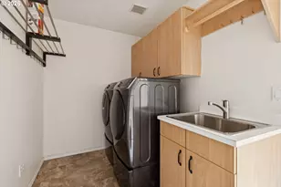 7750 SW Red Hawk Ct, Portland, OR 97210 - Photo 21