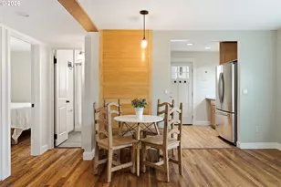 7214 NE 9th Ave, Portland, OR 97211 - Photo 5