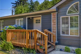38148 Labiske Ln, Astoria, OR 97103 - Photo 3