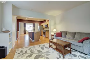 10521 NE Cedar Falls Loop, Hillsboro, OR 97006 - Photo 9