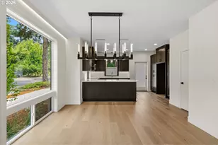 3996 NE 35th Ave, Portland, OR 97212 - Photo 5