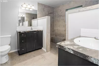 981 Schaffran Rd, Castle Rock, WA 98611 - Photo 13