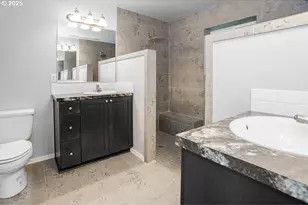 981 Schaffran Rd, Castle Rock, WA 98611 - Photo 13