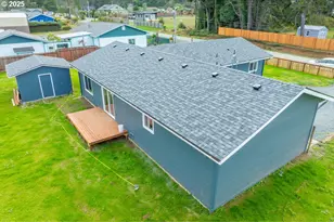 87831 Astor Ln, Bandon, OR 97411 - Photo 7