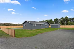 87831 Astor Ln, Bandon, OR 97411 - Photo 35