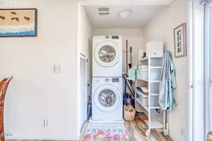 6824 SW Galley Ave, Lincoln City, OR 97367 - Photo 23