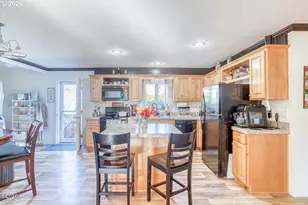 6824 SW Galley Ave, Lincoln City, OR 97367 - Photo 11