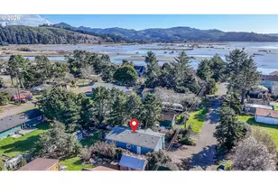 6824 SW Galley Ave, Lincoln City, OR 97367 - Photo 25