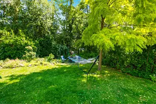 4920 SW 31st Dr, Portland, OR 97239 - Photo 31
