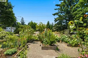 4920 SW 31st Dr, Portland, OR 97239 - Photo 19