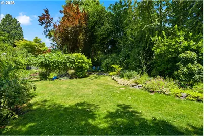 4920 SW 31st Dr, Portland, OR 97239 - Photo 27