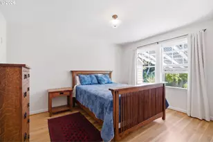 4920 SW 31st Dr, Portland, OR 97239 - Photo 9