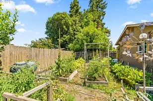 114 Hayden Bridge Way, Springfield, OR 97477 - Photo 31