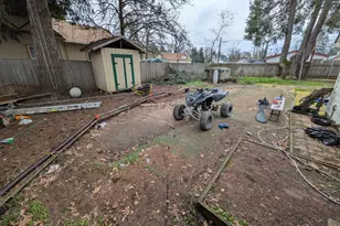 1327 Ash Ave, Cottage Grove, OR 97424 - Photo 15