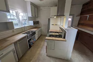 1327 Ash Ave, Cottage Grove, OR 97424 - Photo 11