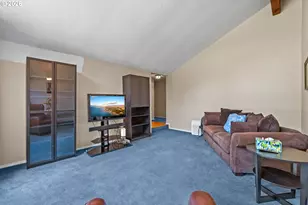 21886 SW Martinazzi Ave, Tualatin, OR 97062 - Photo 7