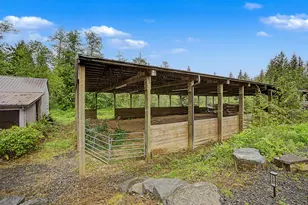 51555 E Cherryville Dr, Sandy, OR 97055 - Photo 41