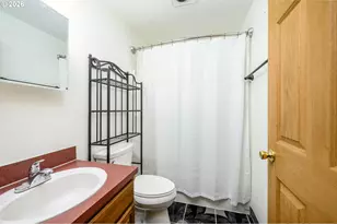 1855 NW Jillanne Ct, McMinnville, OR 97128 - Photo 21