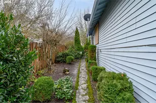 1855 NW Jillanne Ct, McMinnville, OR 97128 - Photo 27