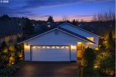 1855 NW Jillanne Ct, McMinnville, OR 97128 - Photo 3