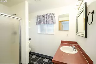 1855 NW Jillanne Ct, McMinnville, OR 97128 - Photo 15