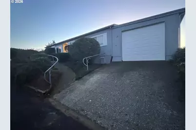 100 River Bend Rd #23, Reedsport, OR 97467 - Photo 3