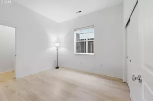 8361 SW 24th Ave, Portland, OR 97219 - Photo 23