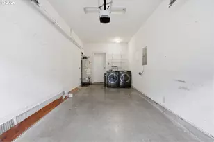 8361 SW 24th Ave, Portland, OR 97219 - Photo 27