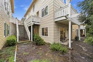 8361 SW 24th Ave, Portland, OR 97219 - Photo 31