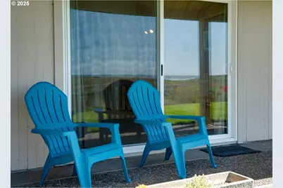 101 13th St #209, Gearhart, OR 97138 - Photo 23