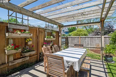 5805 NE Rodney Ave, Portland, OR 97211 - Photo 37
