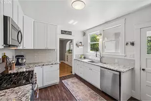 5805 NE Rodney Ave, Portland, OR 97211 - Photo 17