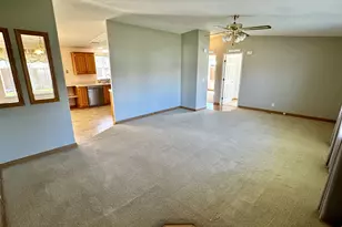 1070 Grove St, Baker City, OR 97814 - Photo 3