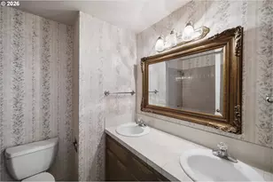 8530 SW Birch St, Portland, OR 97223 - Photo 15